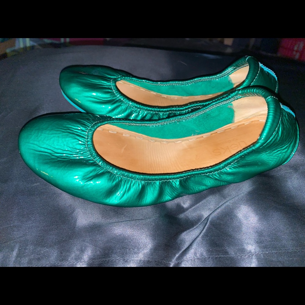 Tieks patent in emerald green size 7 - Picture 2 of 10